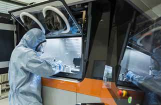 Siemens doke pomoc aditivn technologie vyrbt vysoce vkonn komponenty dky tomu, e disponuje rozshlmi znalostmi v oblastech, jako jsou materilov vdy, automatizace i simulace a kontrola vrobnch proces.