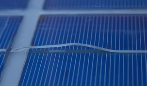 Výrobní vady fotovoltaických panelů – nepřipájený kontakt (zdroj: IEC TC 82/WG3)