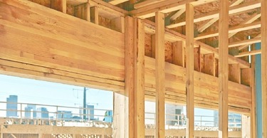 Obrázek 8 – Nosná konstrukce z lepeného lamelového dřeva bytových domů v Denveru/USA