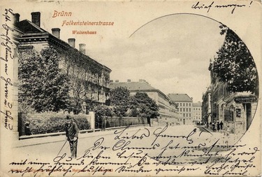 Obrázek 1: Budova městského chlapeckého sirotčince ještě v původní třípatrové podobě na dobové pohlednici vydané kolem roku 1900 (pohlednice z archivu P. Cikrle)