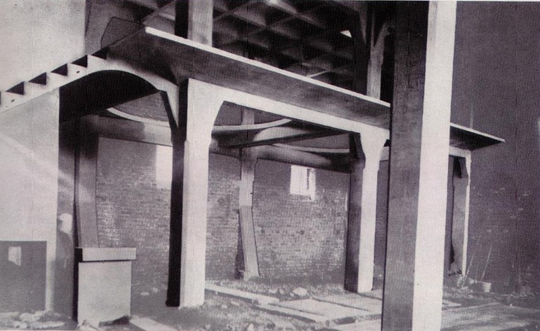 5 – Ukázka pokusné železobetonové monolitické konstrukce Francouze F. Hennebique z roku 1892.