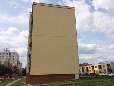 Pohled na štítovou stěnu po zateplení provětrávanou fasádou Diagonal 2H od Knauf Insulation