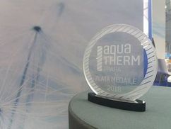 Kompaktní jednotka Atrea DUPLEX 850 Inter pro větrání školních tříd si z Aquathermu Praha 2018 odnesla Zlatou medaili