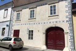 Renovace Panského domu Svätý Jur, Slovensko