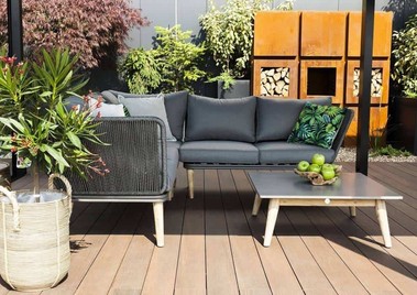 Modern nbytek na balkny, lodie a terasy – Garden Space