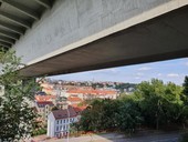 Praha, pohled z Vyšehradu pod Nuselským mostem, foto redakce