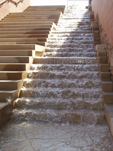 Obr. 36 Brno, Baty, voda na schodech