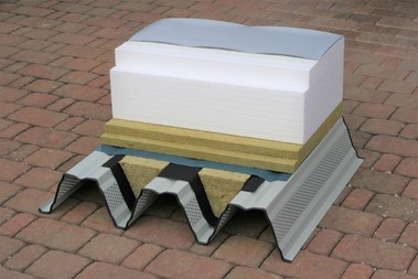 Systém ISOVER Roof Acoustic pro novostavby ve variantě tepelné izolace střechy z pěnového polystyrenu
