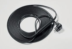 Topný kabel k připojení je dodáván v délkách 10, 15 a 20 m.