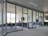 kancelář s akusticky odrazovými plochami &copy; Fotolia.com