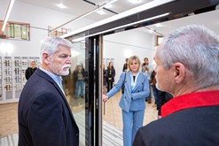 Prezidentsk pr na nvtv vroby a showroomu spolenosti Slavona, foto: Jan Vermouzek, Slavona s.r.o.