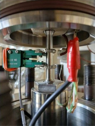 Obr. 2 Těleso připravené pro SSRT ve vodíku