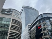 Walkie-Talkie, architektura, kter pitahuje pozornost i slunce, foto E. Kopakov
