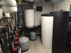 Obr.&nbsp;6b Interi�rov� vybavenie mobiln�ho laborat�ria&nbsp;[4,&nbsp;5]