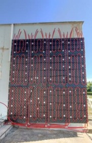 Obr.&nbsp;8b Poh�ad na energeticky multifunk�n� fas�du [Kal�s]