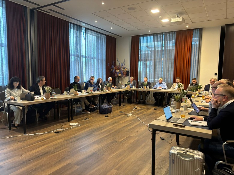 Valn� hromada ES-SO, Brusel, 14. 11. 2025