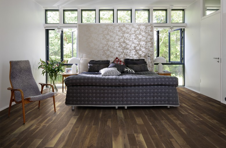 D�ev�n� podlahy, o�ech p��rodn� olej nov� polo�en�