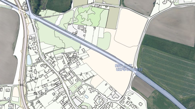 Ilustra�n� obr�zek: Mapa pro ve�ejnost. Zdroj: dtm.kr-karlovarsky.cz