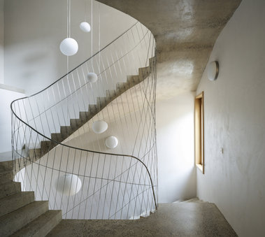 Bytový dům s galerií na Malé Straně. Foto: Tomáš Souček