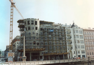 1995
