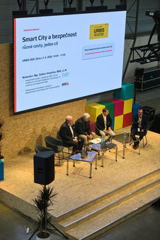 URBIS – diskuzní blok Smart City