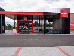 PENNY Česká Lípa s nosnou konstrukcí z CLT panelů