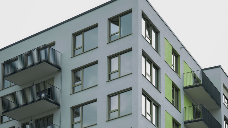Svěřenecký fond a konzervativní správa rodinné nemovitosti, včetně podílu v bytovém družstvu