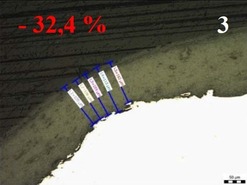 Obrázek 1 Vliv úpravy hrany na vlastnosti nátěru; 3 – zkosená hrana, nátěr na ocelovém podkladu, úbytek tloušťky 32,4 %