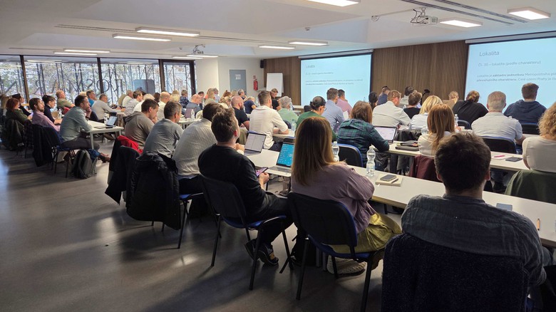 STUDIO AXIS - pozvánka na vzdělávací akce v období listopad a prosinec 2026