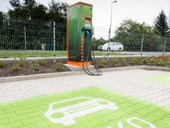 ČEZ začal nabízet ekologický produkt pro motoristy Zelenou elektřinu