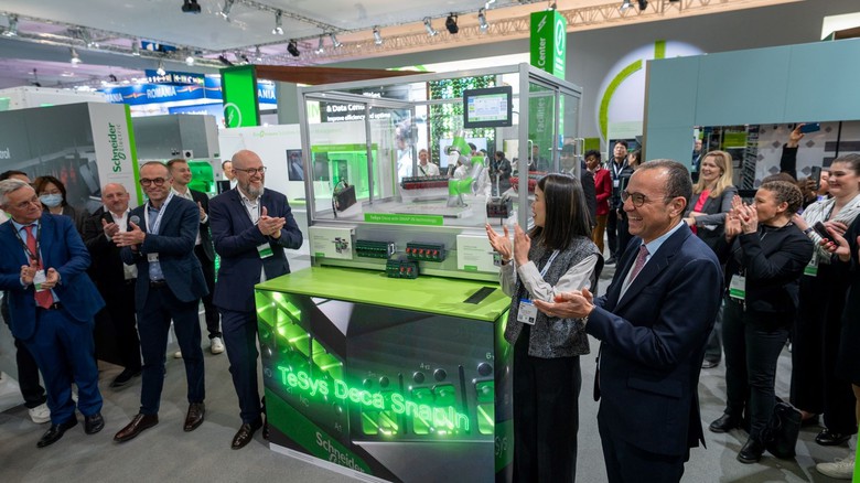 Schneider Electric na Hannover Messe prezentoval inovace pro průmysl budoucnosti