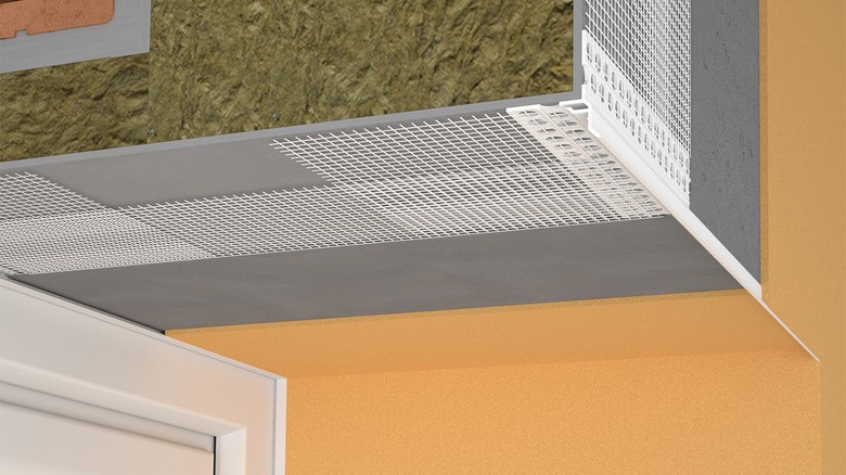 Rohové nadpražní lišty s okapnicí - detail, který chrání fasádu
