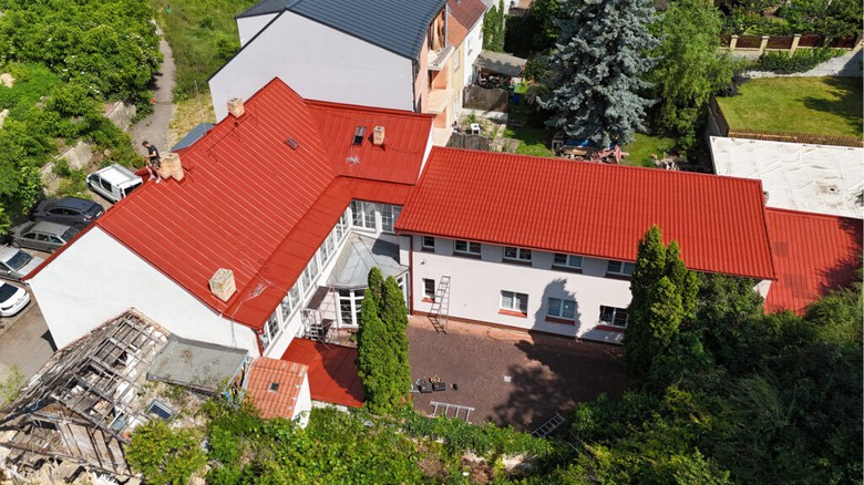 Nátěr plechové střechy | Realizace Praha