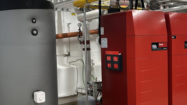 Modernizace kotelny základní školy: Spojení efektivity, kvality a lokální podpory