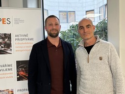 Mikul� Pavela, AquaRising, Radim Kohoutek, APES