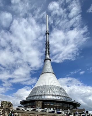 Hotel a vysílač Ještěd, foto: redakce