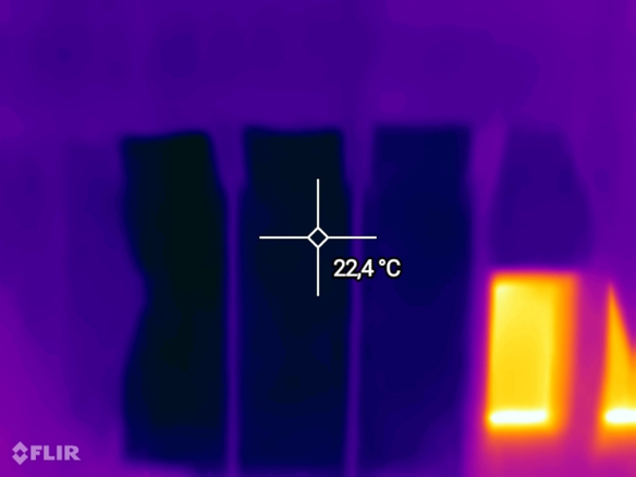 Tropická vedra v podkroví? Termokamera odhalila sílu sálavého chlazení